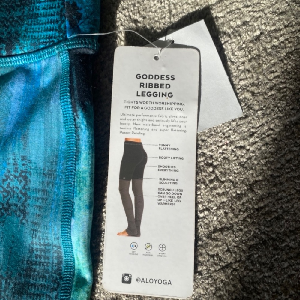 NWT Alo Yoga Goddess Ribbed Leggings (Blue & Black / Medium) - Picture 4 of 5